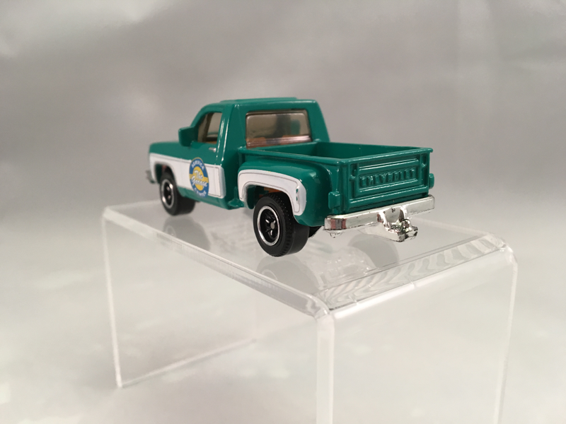 Illustration for article titled HWEP Ute: MBX Chevy C10